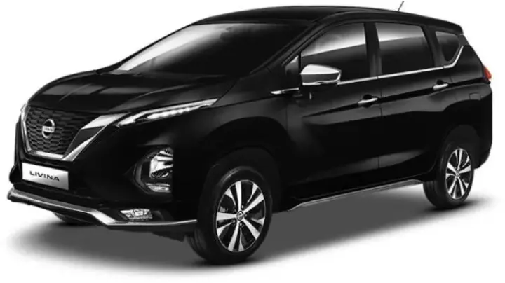 Sewa  Nissan Livina kampung tengah